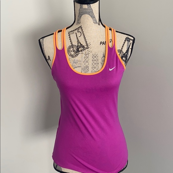 Nike dri fit workout top - Picture 1 of 6